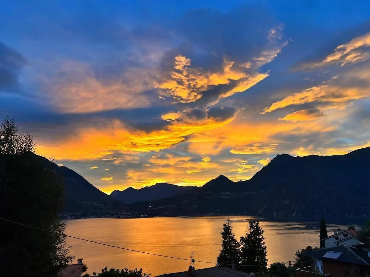 Апартаменты Sunset House Air Con Large Balcony, Unbeatable View And Peace Перледо Италия